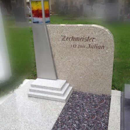 Kaufen Sie den Urnengrab Zechmeister jetzt bei Stoneart